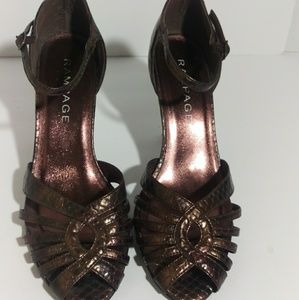 Rampage Twist Brown Snake Skin Design Sandals
